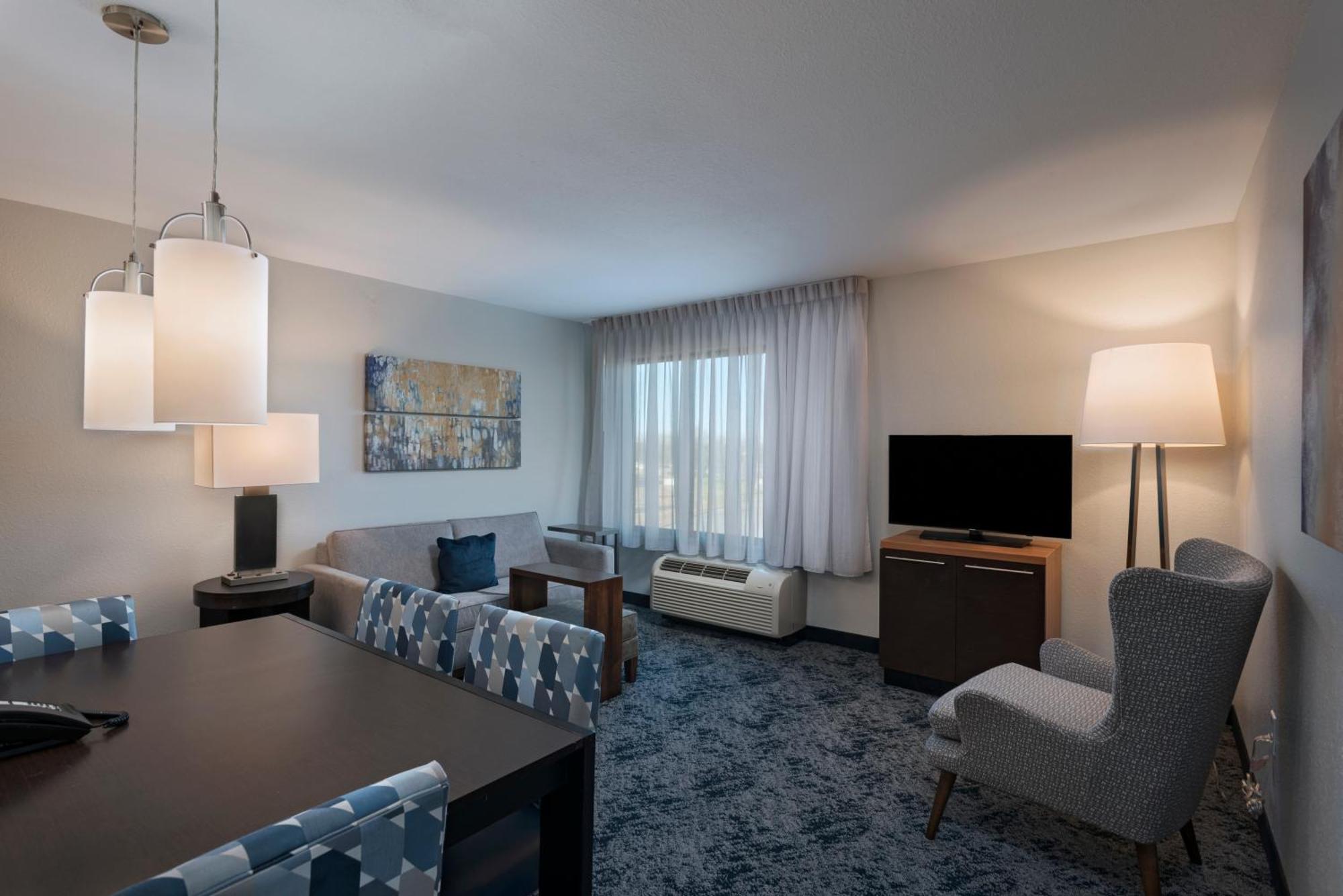 Towneplace Suites By Marriott Lakeland Bagian luar foto