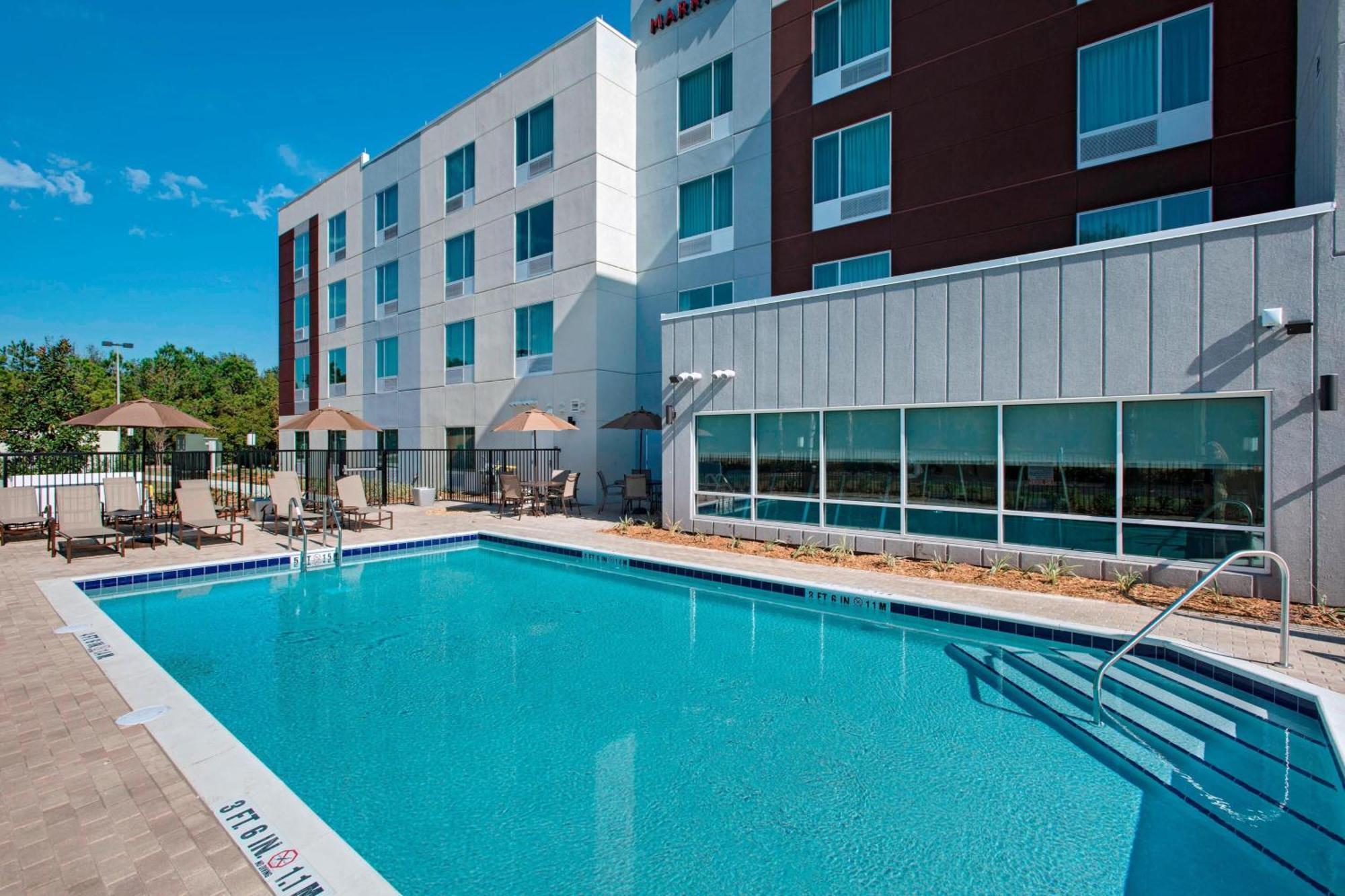Towneplace Suites By Marriott Lakeland Bagian luar foto